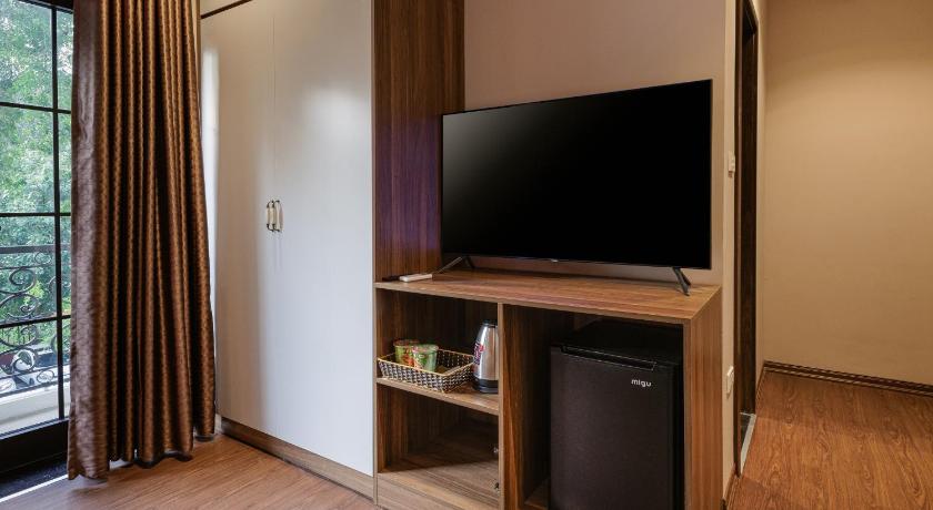 河内 Belvilla near West Lake Hanoi, Truc Bach Lake formerly Le Grand - The Central Park 3星级 酒店 套房