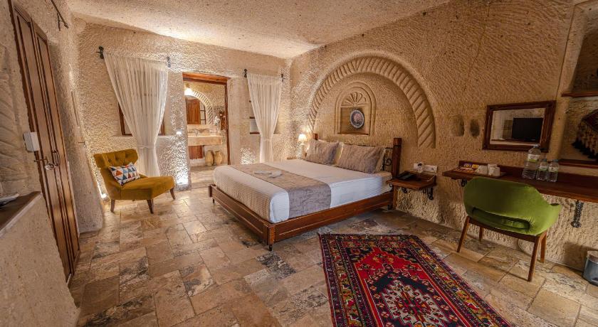 Osmanbey Cave House - image 10