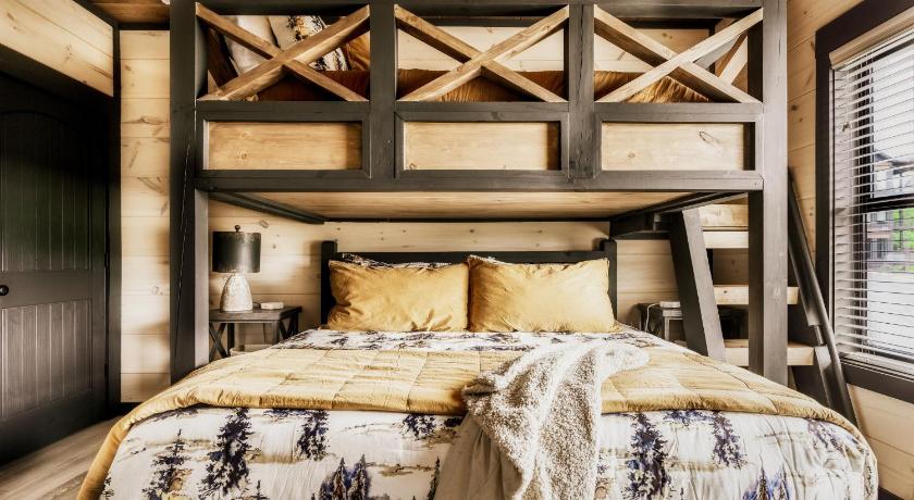 세비어빌 (TN) Smith Creek Resort Rooftop Cabins 5성급 숙소 스위트룸