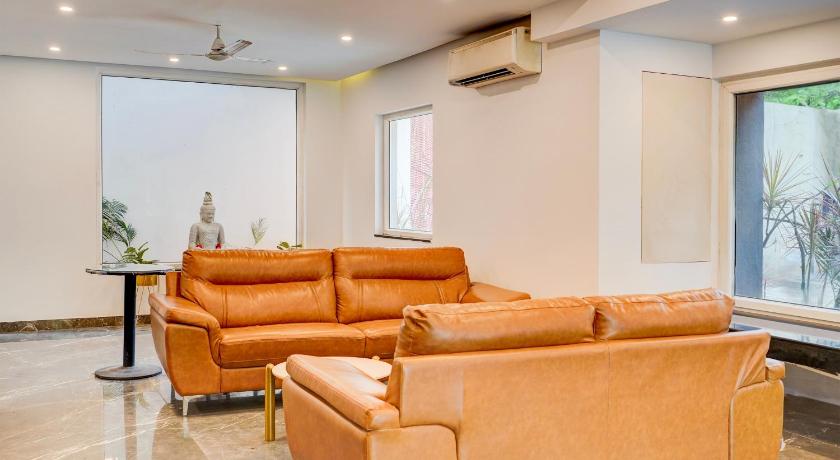 Chetana Inn by Oyo Rooms – Bangalore