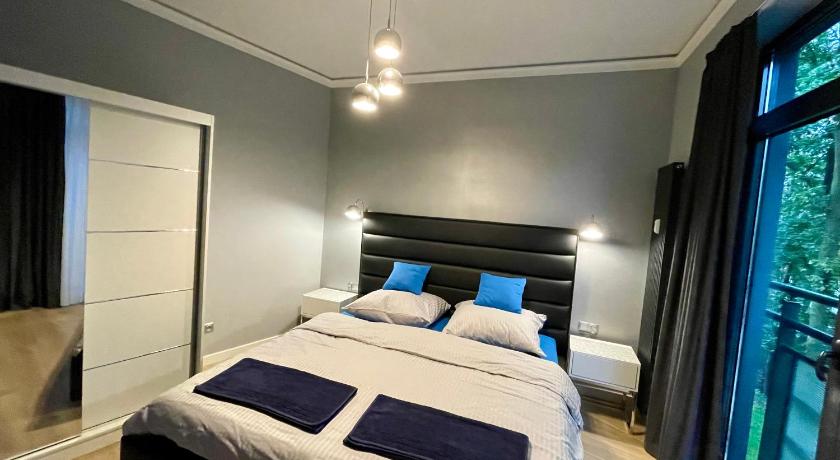 Apartament Navy Blue z tarasem