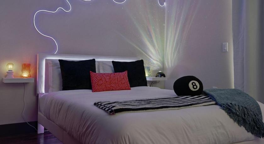 오스틴 (TX) 6min to Domain,12min DT Studio with Pool and Free Parking 4성급 숙소 수영장