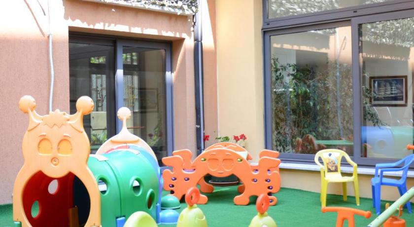 Hotel Villa Lina photo
