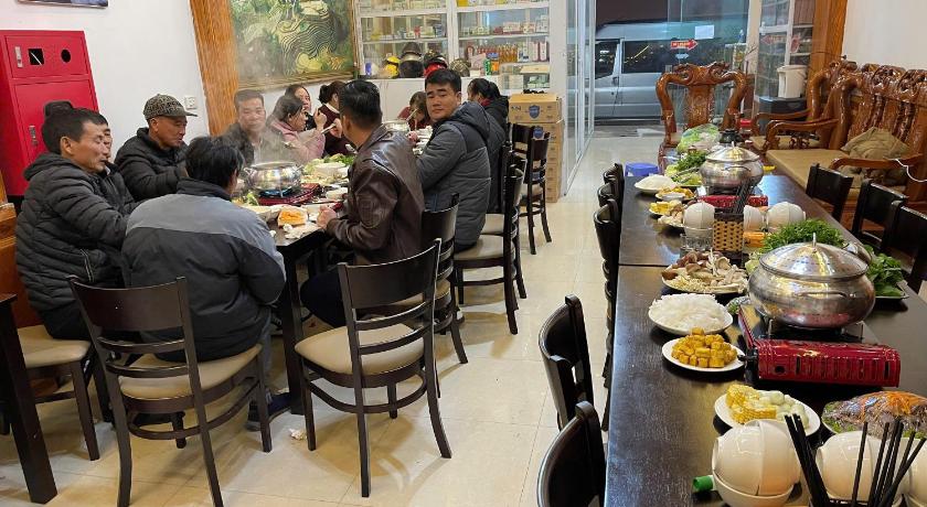 サパ Hoa Đao Hostel 4つ星 ゲストハウス 眺望