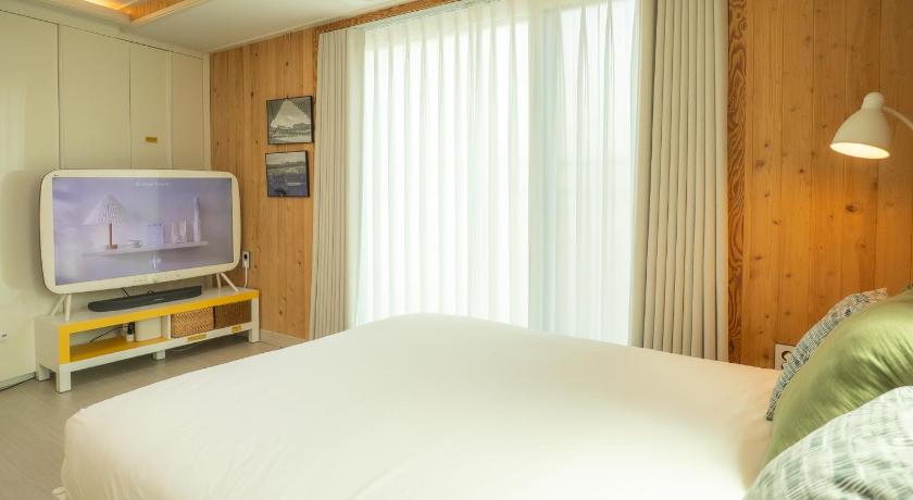 서울 스테이 포즈 서울 Stay Pause- Serene Loft Retreat in Seoul 3성급 숙소 스위트룸