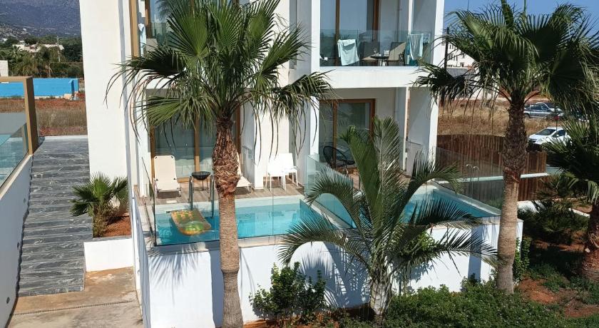 Image of Superior Double Room with Private Pool 5