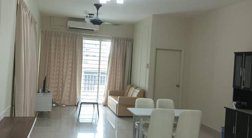 Sandakan IJM Sri Utama Condo 3-Star Guesthouse exterior