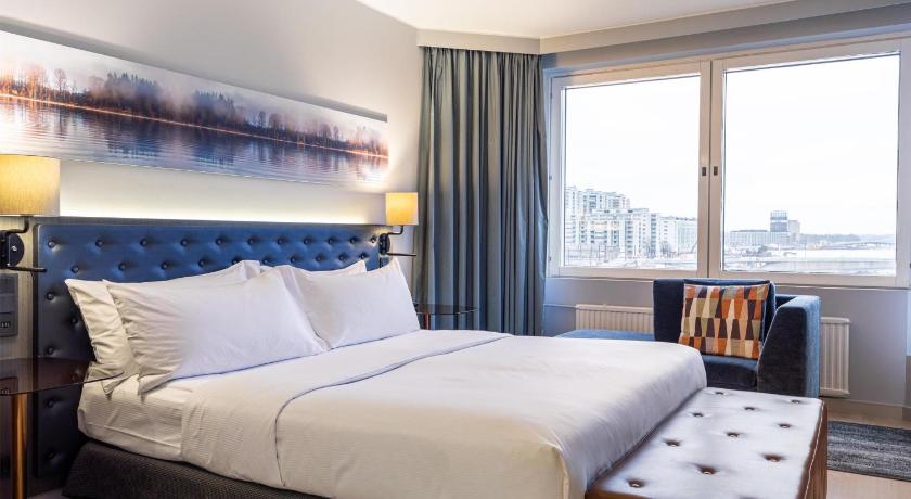 Image of King Suite with Sea View 1