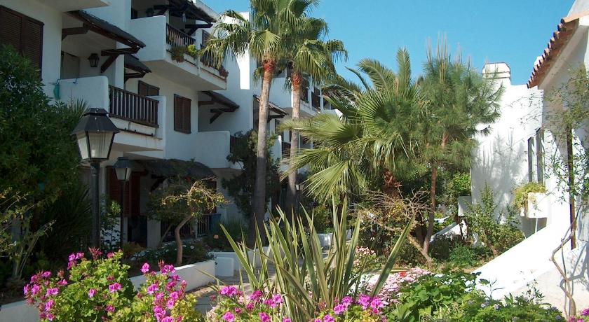 Apartamentos Marino Casa Azahar
