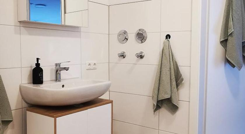 ルンデン LandRaume barrierefrei 4つ星 ゲストハウス ロビー