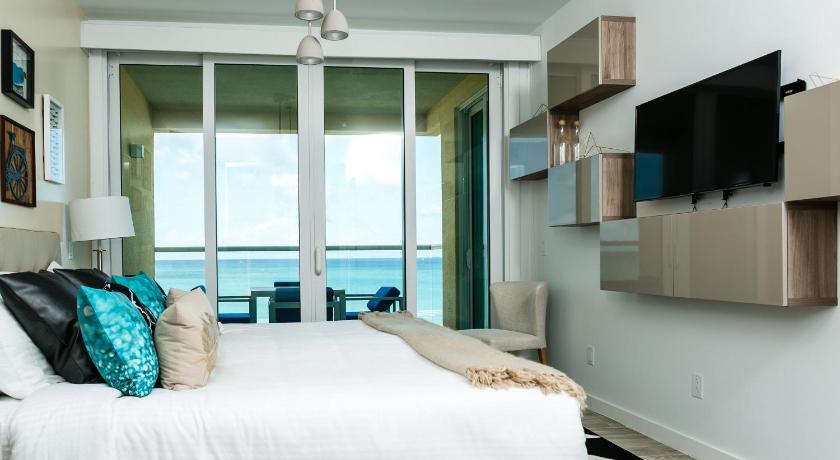 Image of Two-Bedroom Apartment with View 5