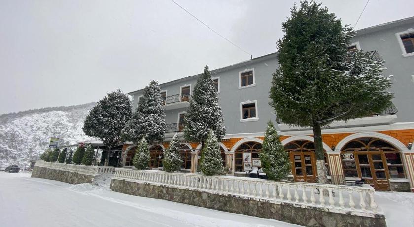 Hotel Bar-Restorant Fresku