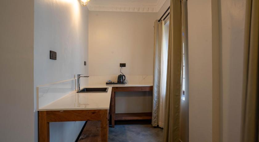 รูปของอพาร์ตเมนต์พร้อมวิวเมือง (Apartment With City View) 12
