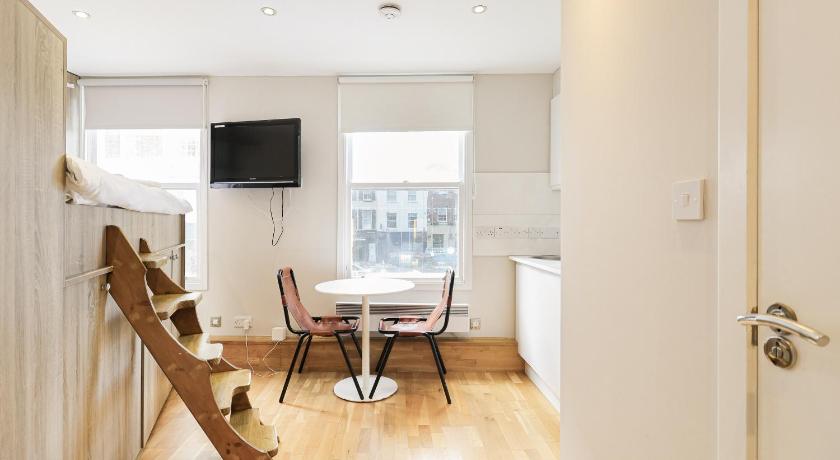 Apartment near Harrods - image 3