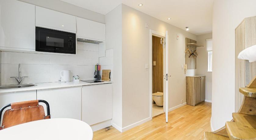 Apartment near Harrods - image 6
