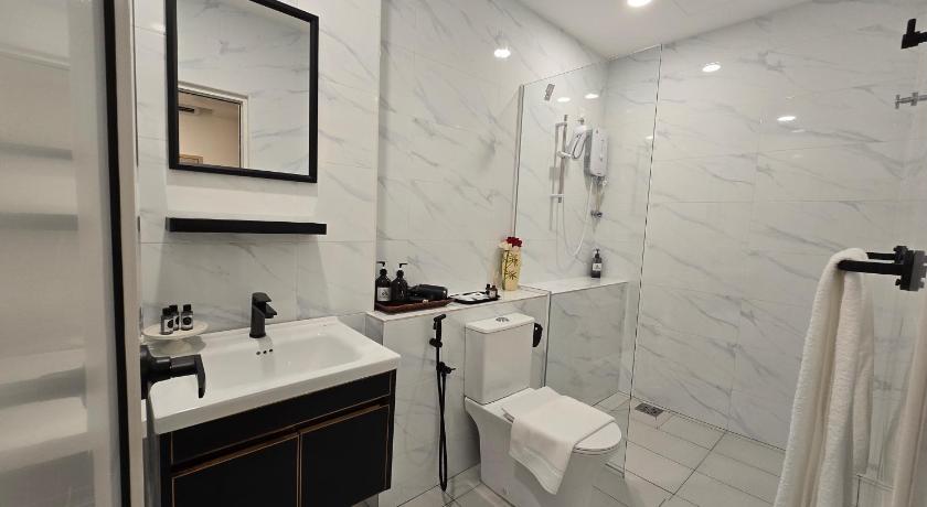 Seko Suites by Aurelius Chow Kit - image 9
