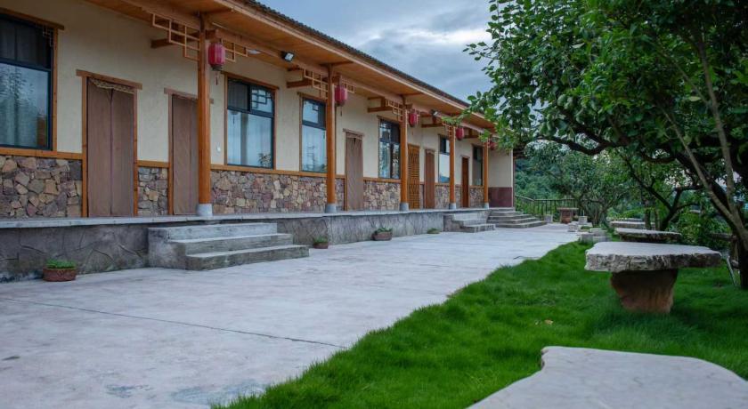 Zhangjiajie PeakMist Retreat Inside ZhangJiaJie Forest Park Guesthouse exterior