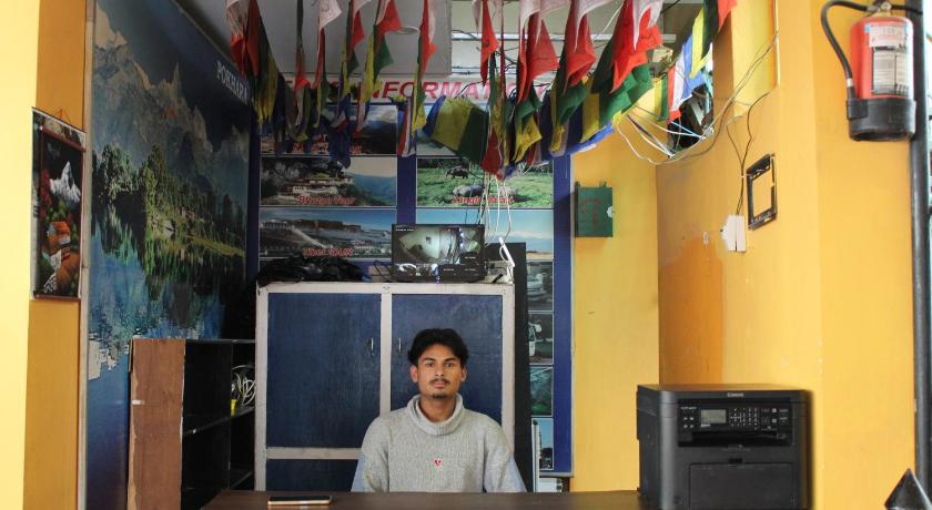 32 Peace Home – Kathmandu, OH
