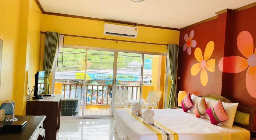 Image of Standard Double Room with Street View 10