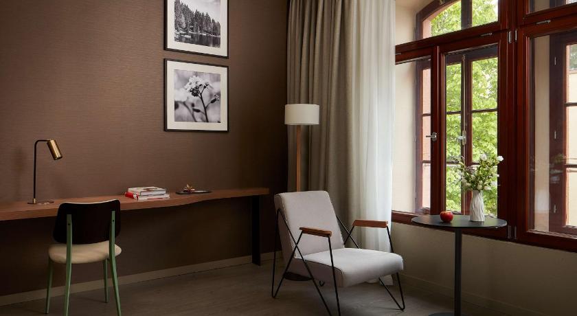 Image of Junior Suite 17
