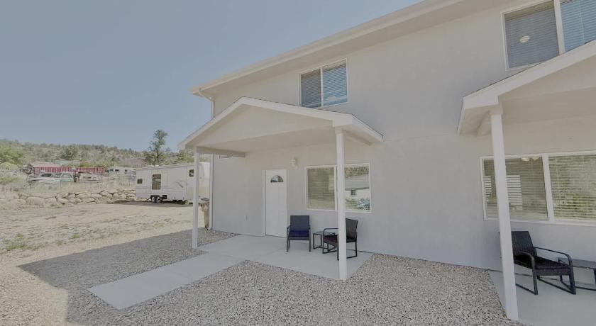 グレンデール (UT) Townhome in Glendale UT near Zion with hot tub 4つ星 宿泊施設 客室