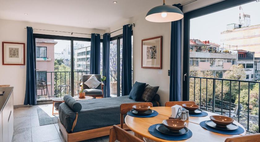 Tanat Art Apartments