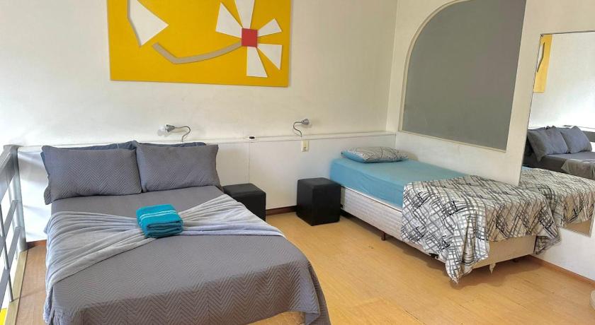 Saint Sebastian Flat 201 - Com Hidro! ate 3 pessoas, Duplex, no centro