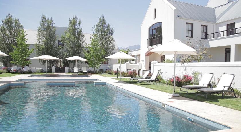 Winelands Golf Lodges 38 at De Zalze - image 12