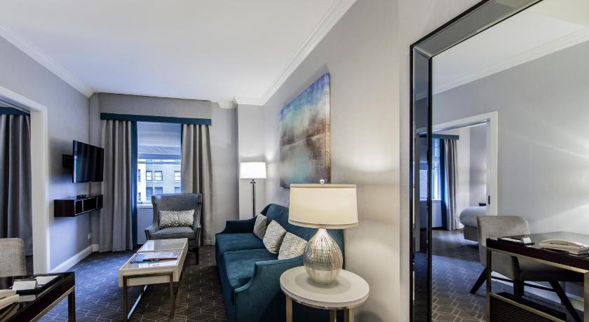 Image of One-Bedroom King Suite 1