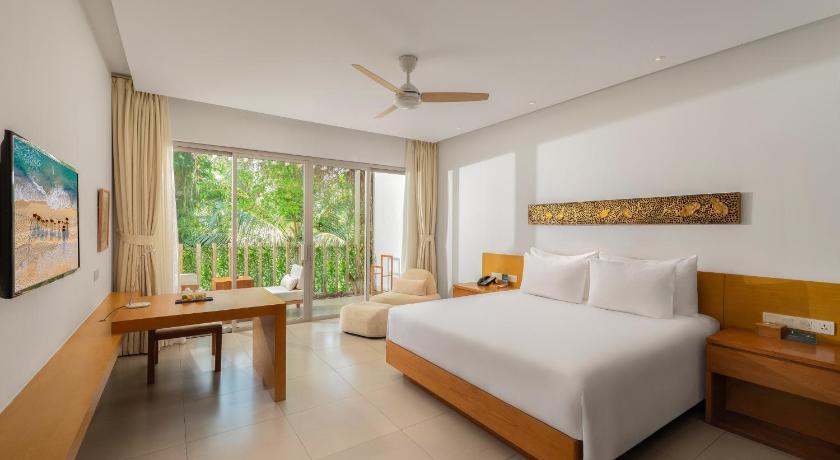 Da Nang Naman Retreat Resort 5-Star Hotel restaurant