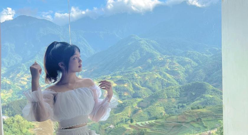 サパ Mường Hoa Valle Hotel 3つ星 ホテル 眺望