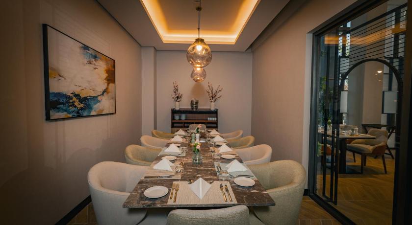 ダンマーム First Grand Hotel 4つ星 ホテル 施設