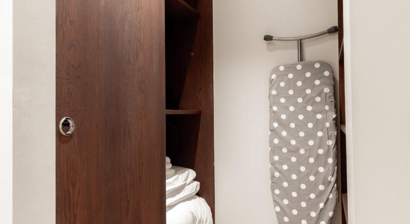 Image of One-Bedroom Apartment 17
