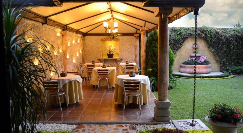 Hostal Villa Toscana photo