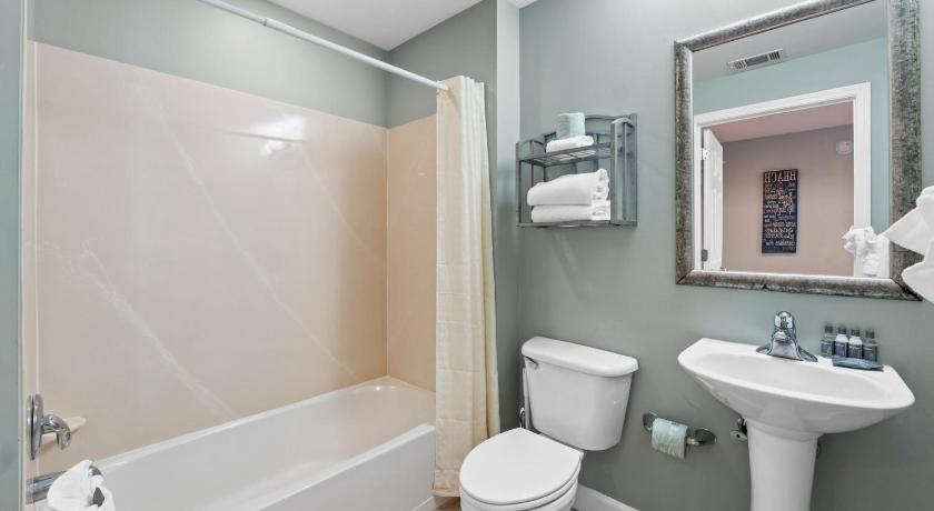 Image of Two-Bedroom Apartment with Sea View - 601E-B 12