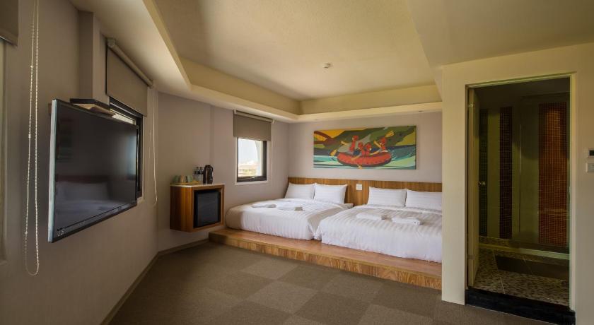 Image of Family Suite 1