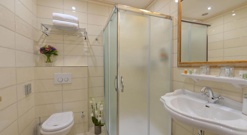 Image of Standard small double 2