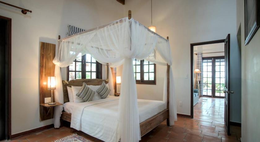 Image of Two-Bedroom Villa with Ocean View 3