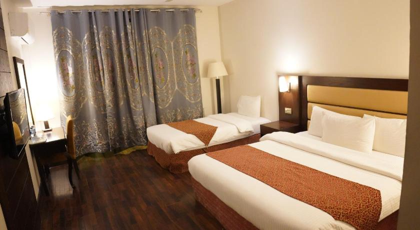 Hunza Darbar Hotel - image 15