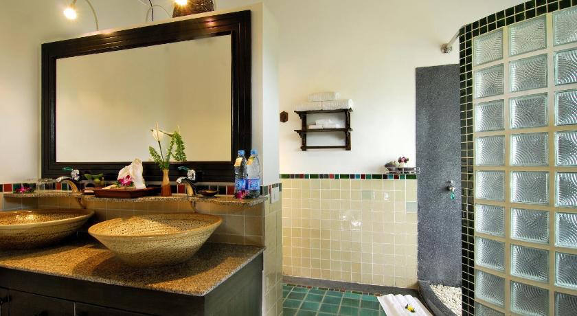 รูปของห้องสวีทสำหรับครอบครัวพร้อมวิวทะเล (Family Suite with Sea View) 2