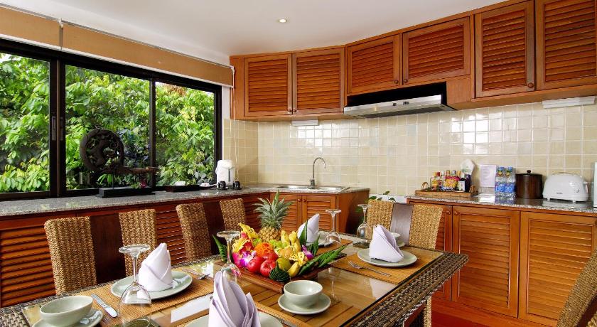 รูปของห้องสวีทสำหรับครอบครัวพร้อมวิวทะเล (Family Suite with Sea View) 1