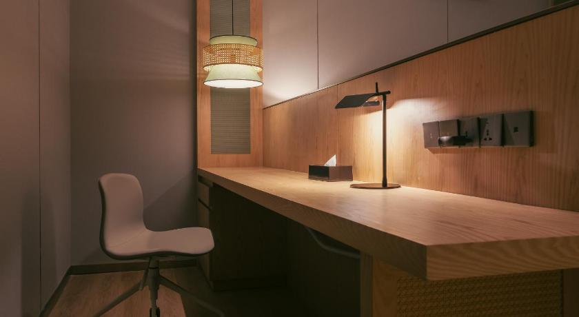 Image of Business Executive Room 1