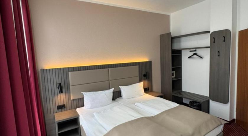 Image of Twin Room 0