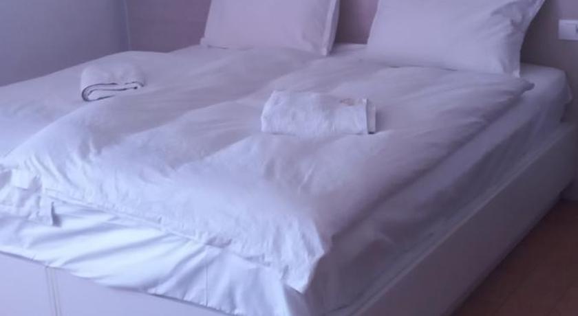 貝爾格勒 Asuka Apartmani 飞鸟客 4星级 民宿 套房