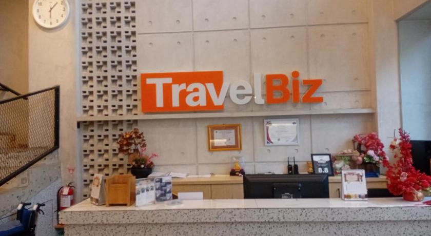 Hotel Travel Biz - image 8