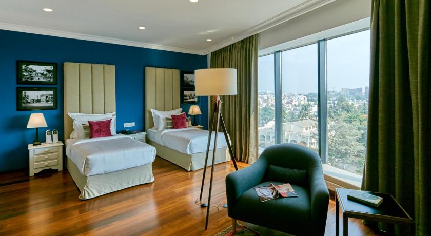 Image of Junior Suite Twin 1