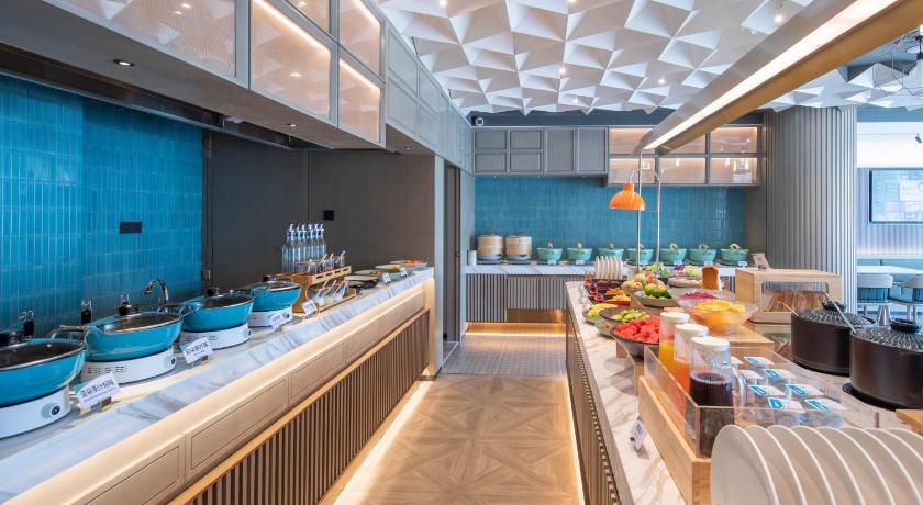 Atour Hotel Qingdao May Fourth Square Hisense Plaza - image 14