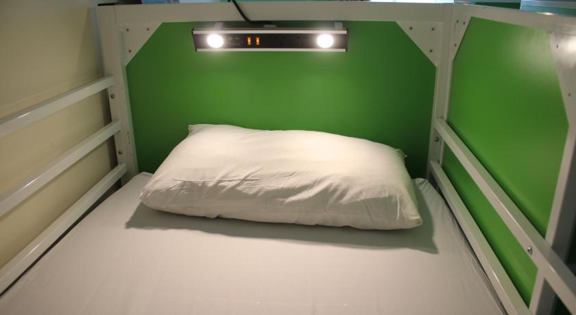 Image of Bed in 8-Bed Mixed Dorm Shared Bathroom 11
