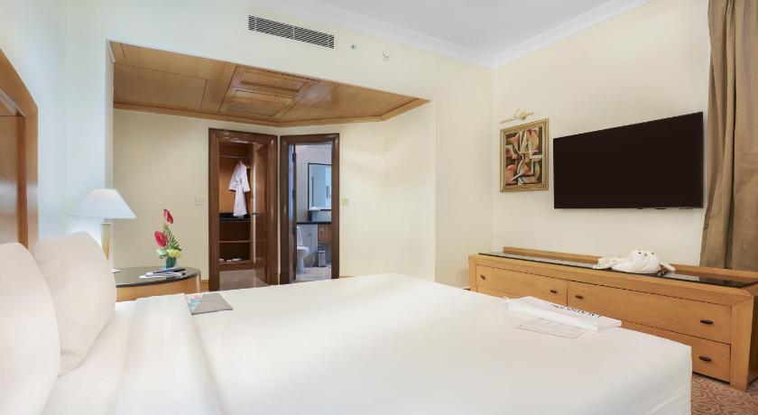 Image of Executive Suite, 1 Bedroom Executive Suite, 1 King 0