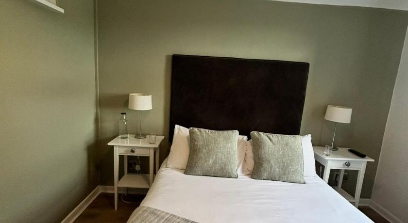 Image of Standard Double Room 2